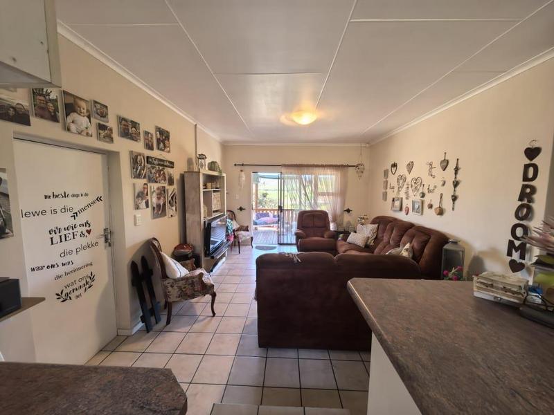 3 Bedroom Property for Sale in Fraaiuitsig Western Cape